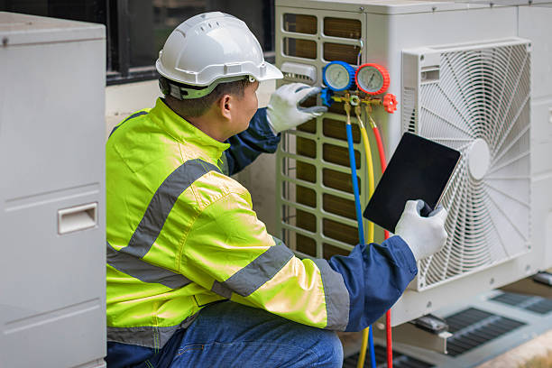 Professional Hvac technician working in White Oak, NC